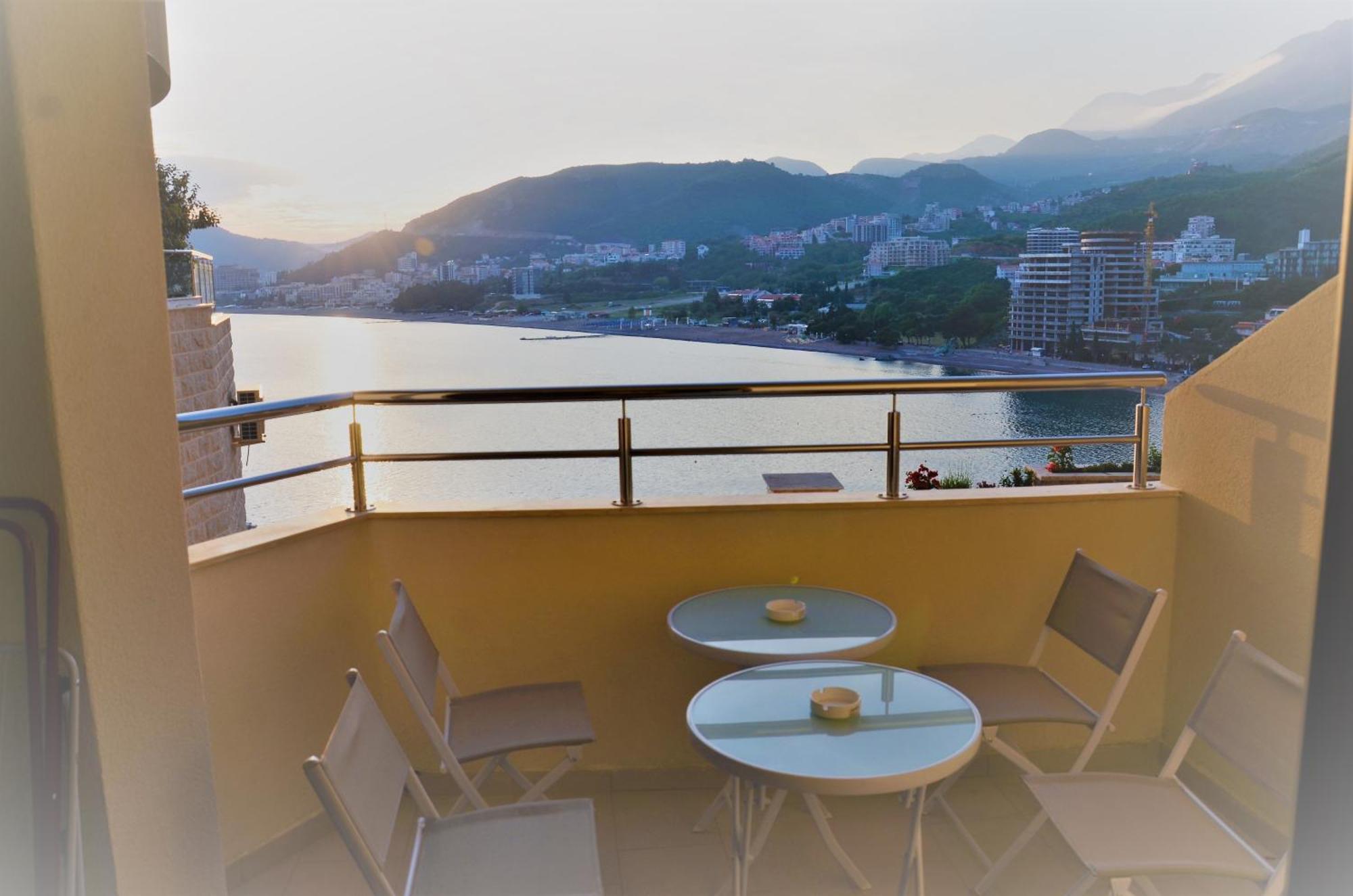 Apartmani Svetionik Budva Værelse billede