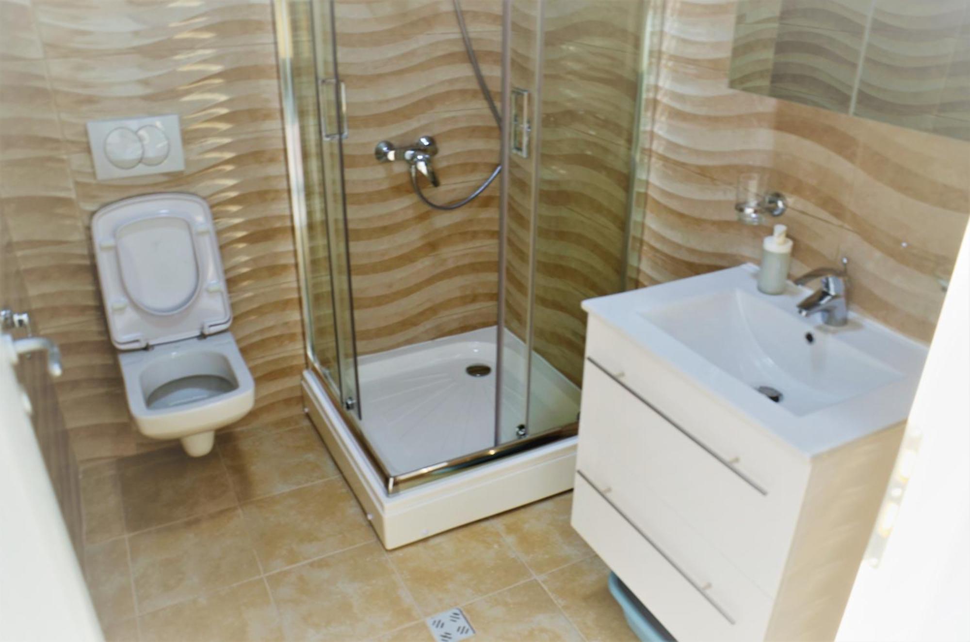 Apartmani Svetionik Budva Værelse billede