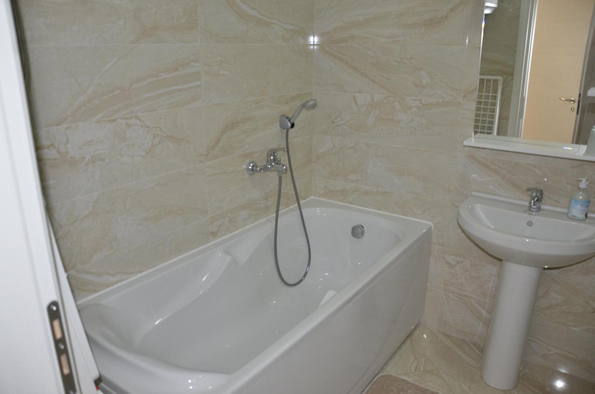 Apartmani Svetionik Budva Værelse billede
