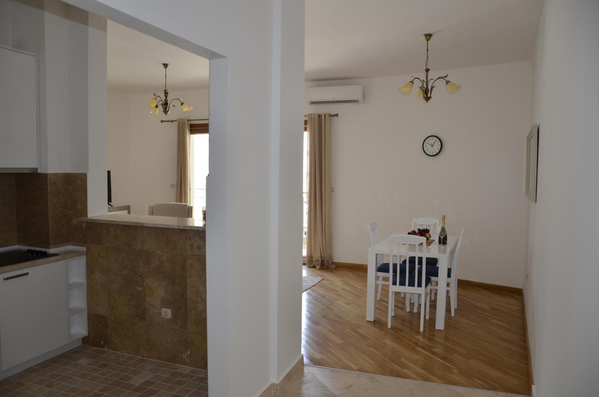 Apartmani Svetionik Budva Værelse billede