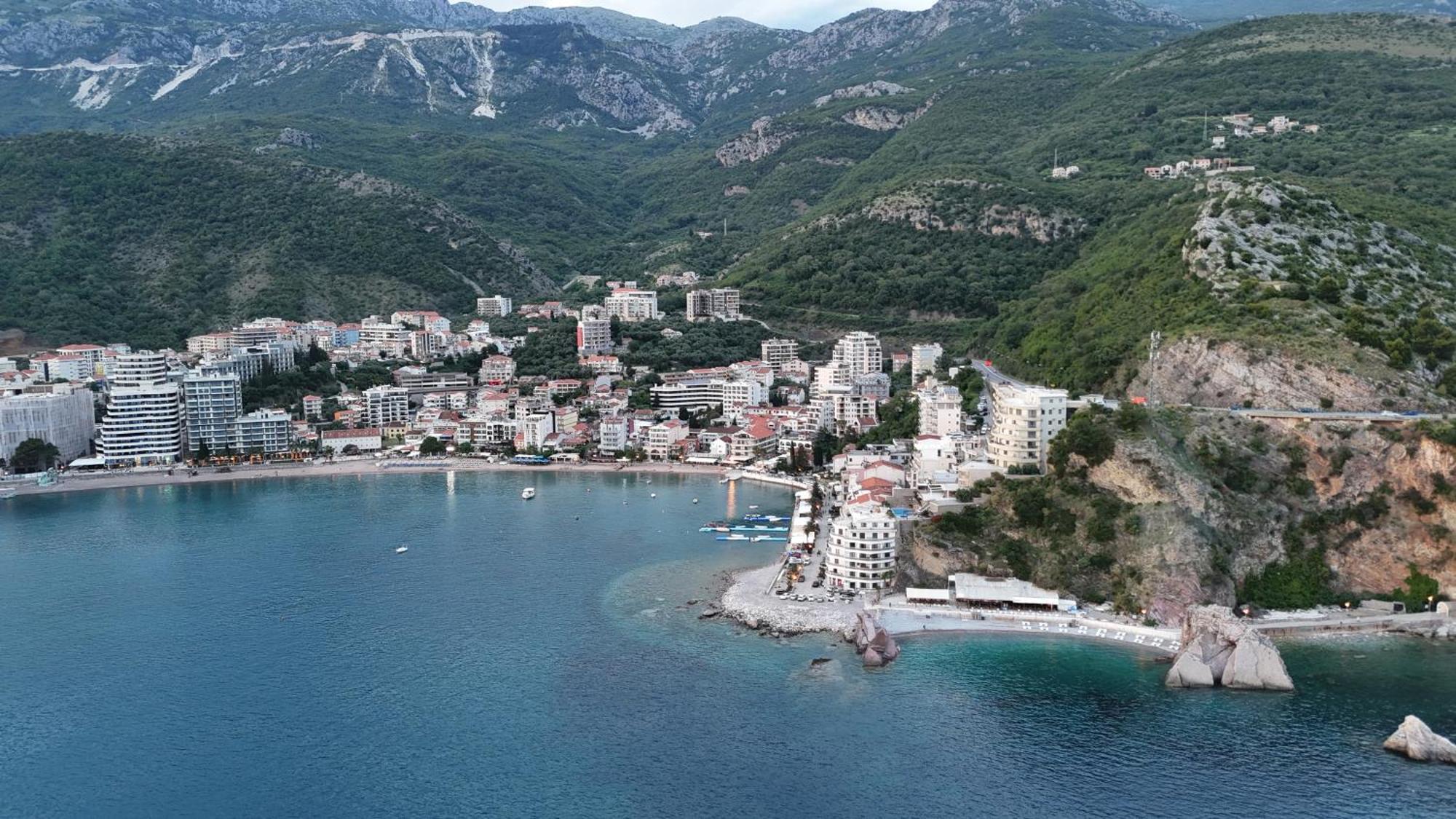 Apartmani Svetionik Budva Eksteriør billede