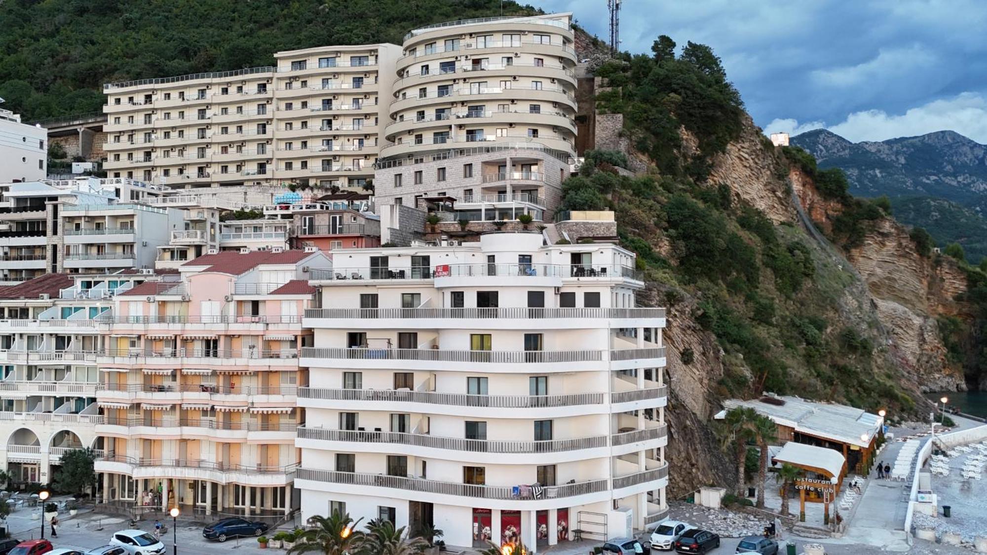 Apartmani Svetionik Budva Eksteriør billede