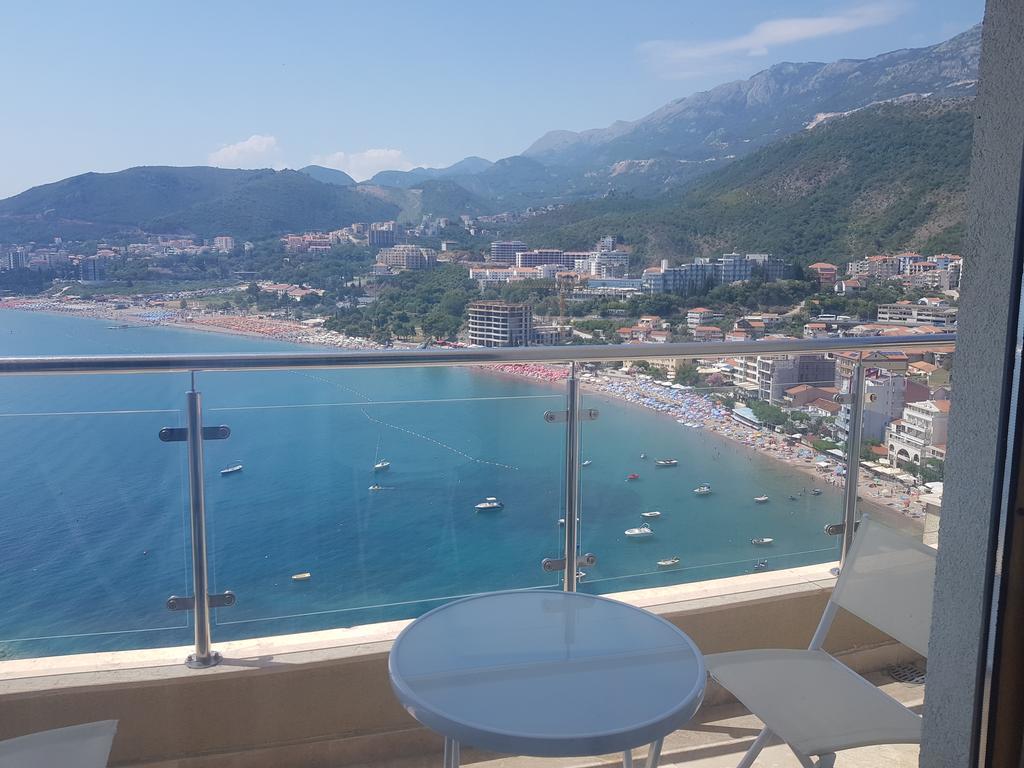 Apartmani Svetionik Budva Eksteriør billede