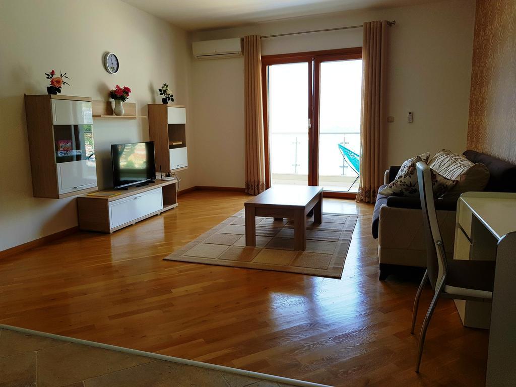 Apartmani Svetionik Budva Eksteriør billede